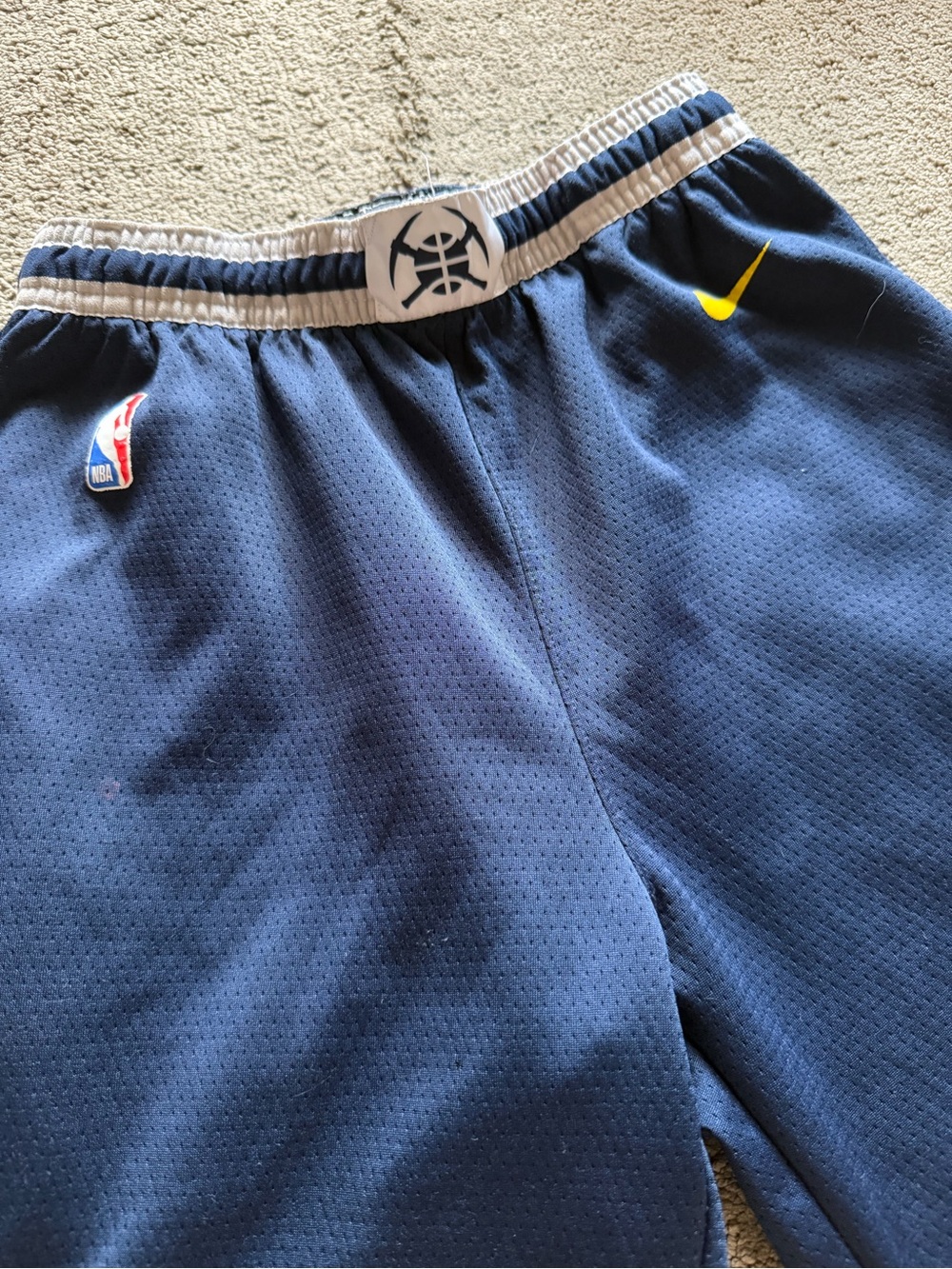Youth Nike Denver Nuggets Shorts - Picture 4 of 4
